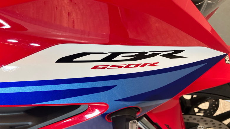 Honda CBR650R E-Clutch (24MY)